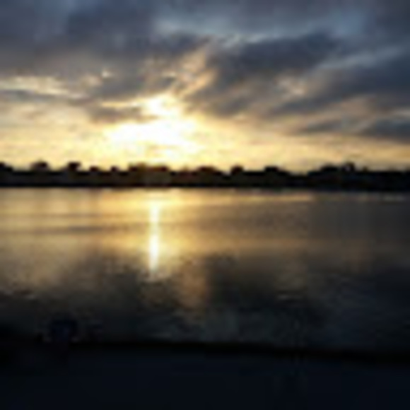 Meet your Posher, Rob - Picture 1 of 1